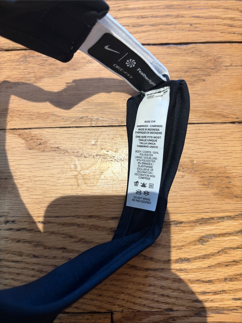 Nike Women’s White and Black Dri-Fit Performance Visor - Picture 2 of 2